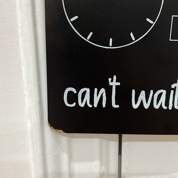 Birth announcement chalkboard sign with twine jute rope ‘hello my name is’ - Picture 4 of 7